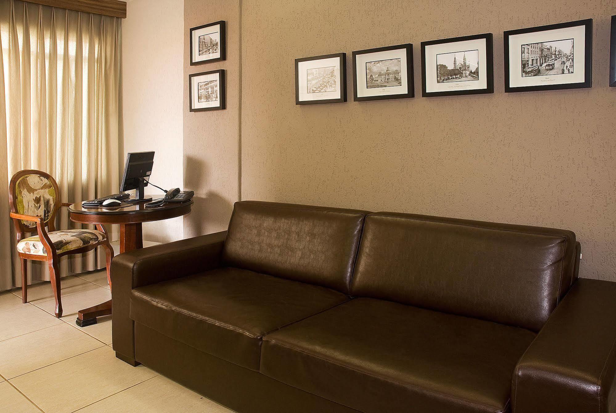 Hotel Lumini Curitiba Bagian luar foto